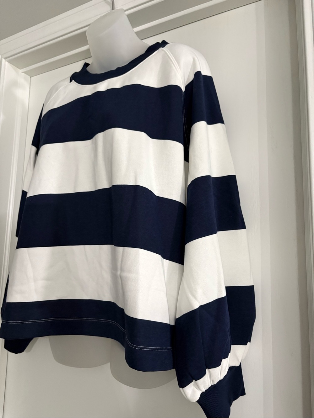 Classic Navy and White Striped Crewneck Sweatshirt Nautical Size L NWOT - Picture 2 of 7